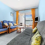Near The With Huge Terrace, Parking And Wifi Lejlighed *
