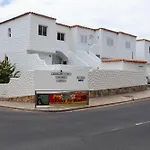 Lejlighed Near The With Huge Terrace, Parking And Wifi *