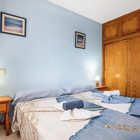 Lejlighed Near The With Huge Terrace, Parking And Wifi *