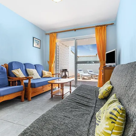 Near The With Huge Terrace, Parking And Wifi Apartamento *