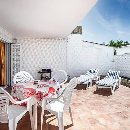 Apartamento Near The With Huge Terrace, Parking And Wifi *